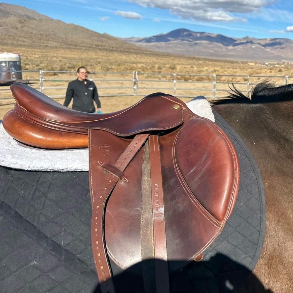 COPY - Gorgeous Pessoa Close Contact Saddle